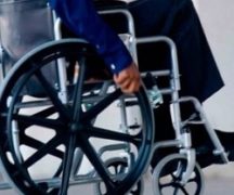 Коляска управляется взглядом