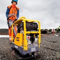 Основные характеристики для выбора виброплиты