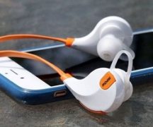 Наушники и телефон