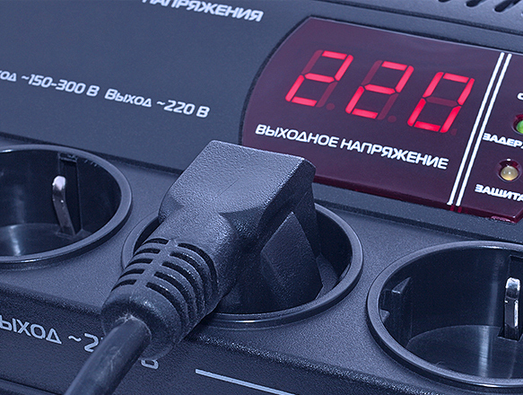 Стабилизатор напряжения