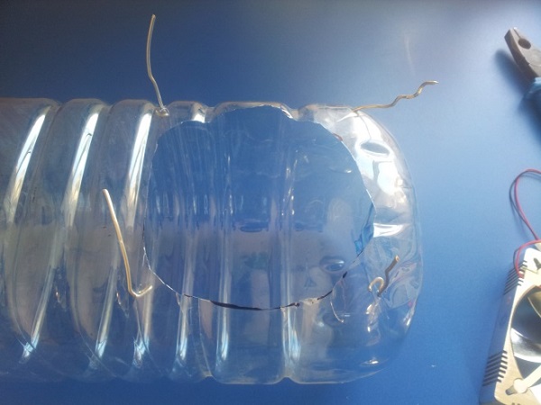 Крепление крючков