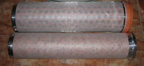 Алюминиевый скотч на краях трубы