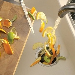 Зачем нужен диспоузер на кухонную мойку