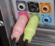 Подключение наушников к компьютеру