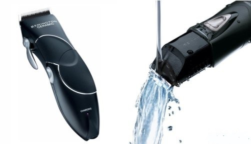 Триммер под струей воды